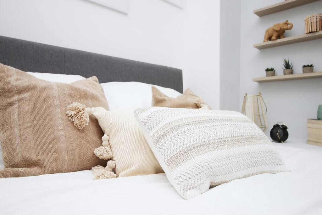 The Snug - Studio In Mount Pleasant *