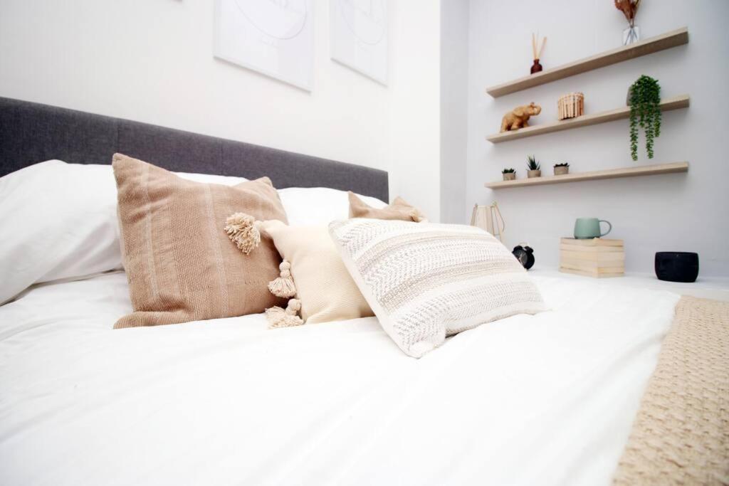 The Snug - Studio In Mount Pleasant * Swansea